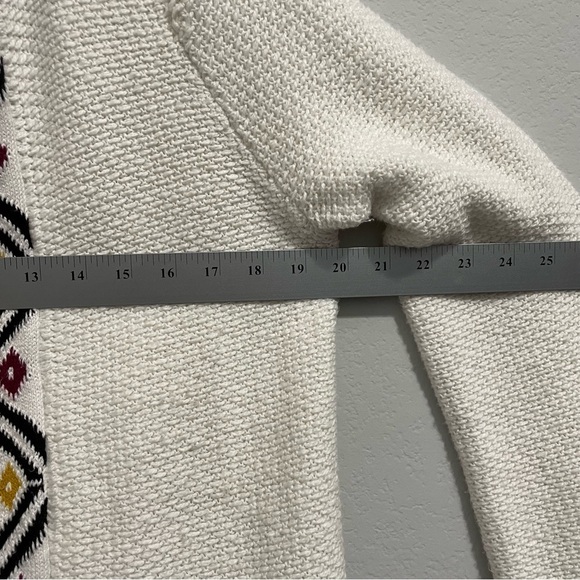 Old Navy Coatigan Cardigan Sweater Knit Aztec Boho White Red Womens Small S - Picture 6 of 11